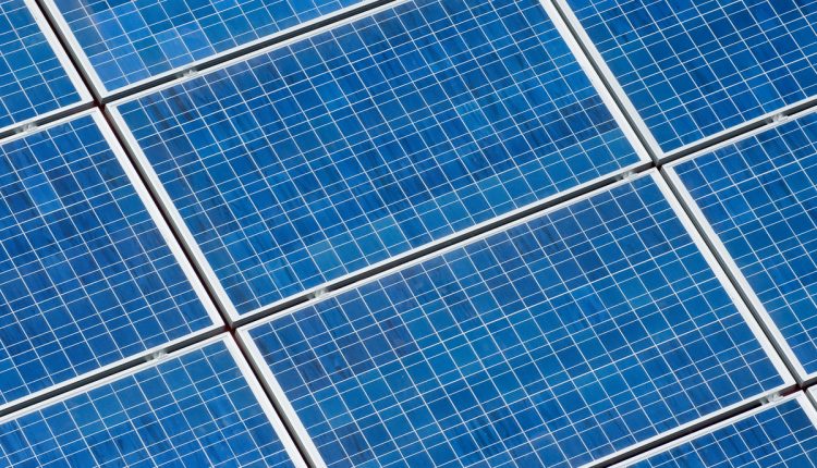 Abu Dhabi’s 1.5 GW tender draws world record low solar bid of $0.0135/kWh