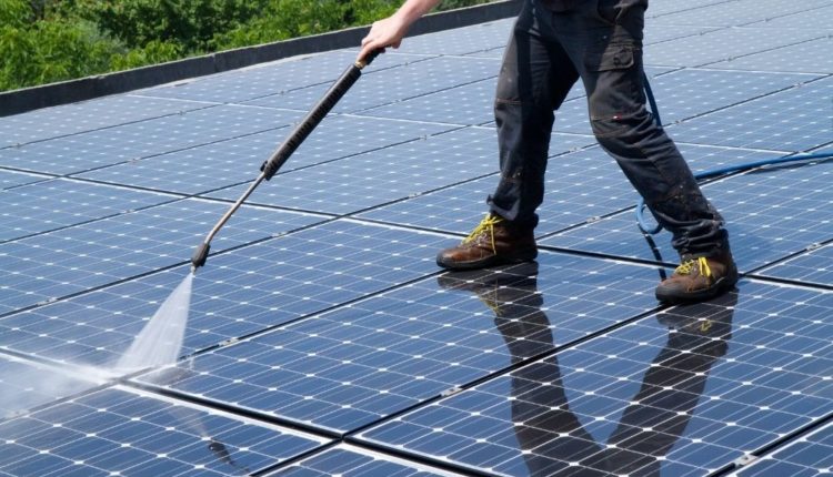 How To Properly Maintain Your Solar Panels