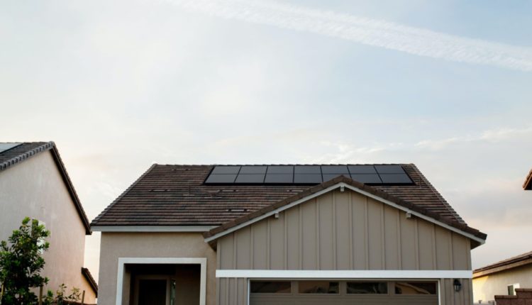 Do you need to clean solar panels?

