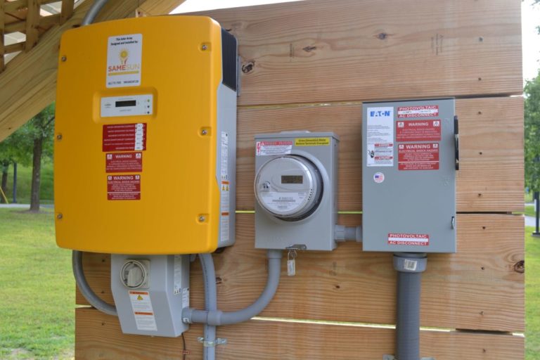   How long do solar inverters for private households last?  - pv magazine USA - pv magazine USA

